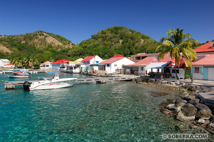 Rivage et eaux Cristalines - Les Saintes - Guadeloupe