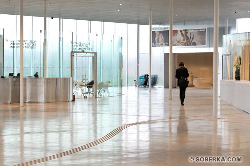 Musée du Louvre-Lens :  Hall d'accueil