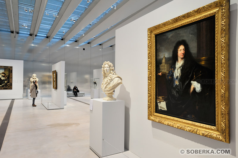 Musée du Louvre-Lens : La Galerie du Temps,  Portrait de Jules-Hardouin Mansart, peinture par Hyacinthe RIGAUD
